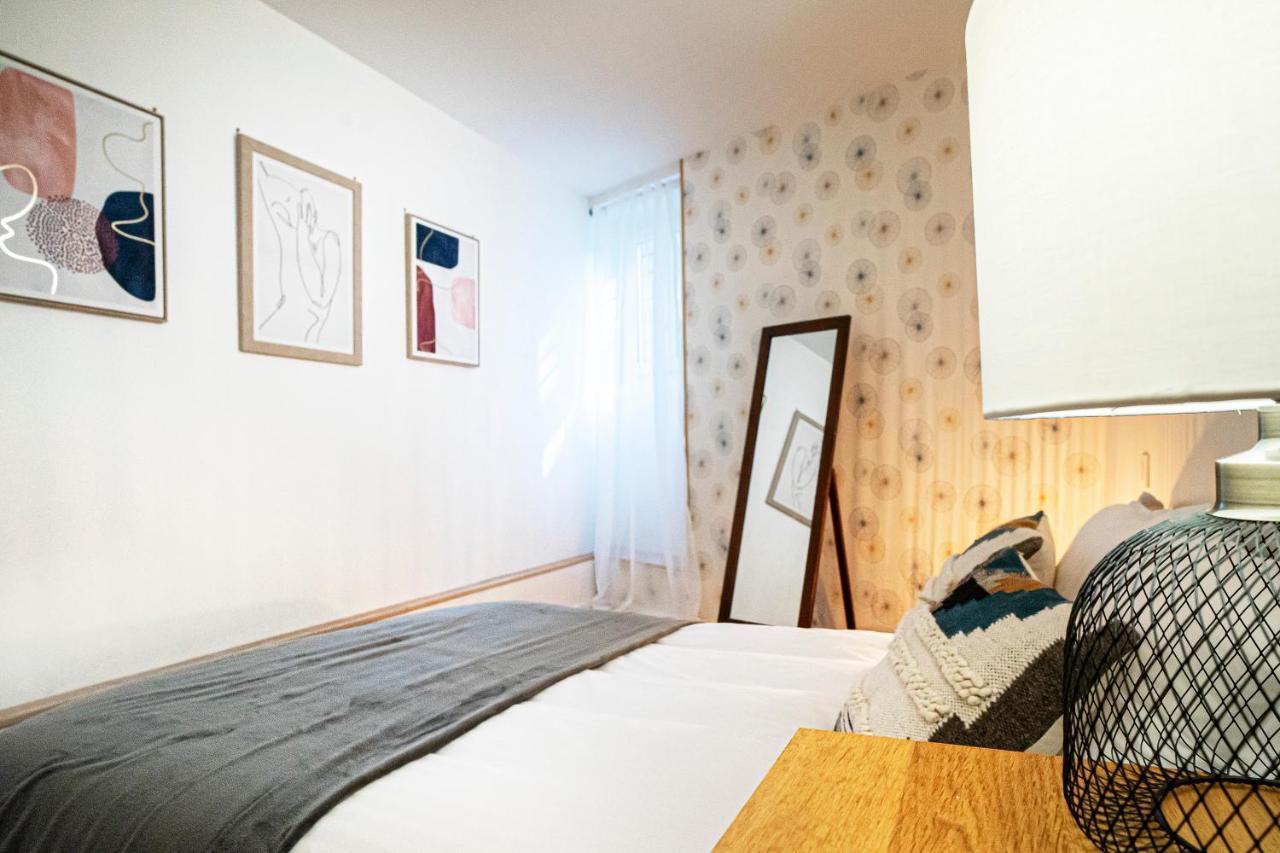 Onloc - Proche Halles Appart - 2 Chbres - Parking 포 외부 사진